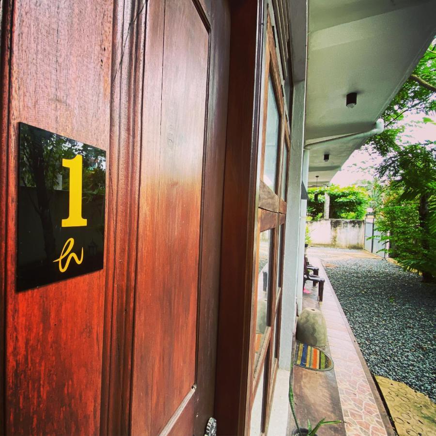 Westeros House & Hub Unawatuna Luaran gambar